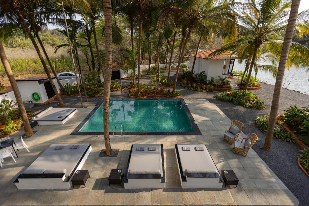 Pont Bleu Suites Riverside & Pool Canacona Extérieur photo