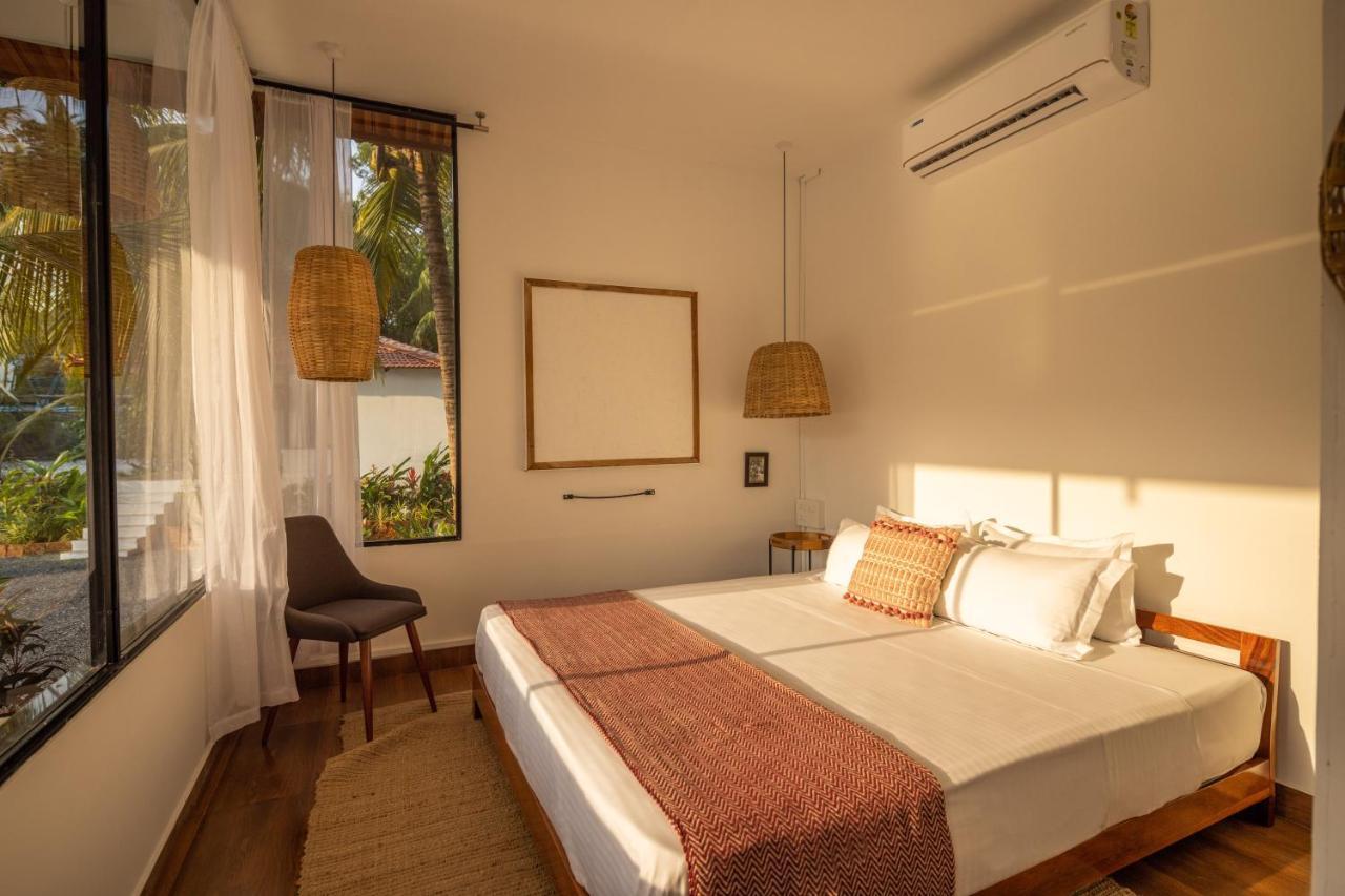 Pont Bleu Suites Riverside & Pool Canacona Extérieur photo