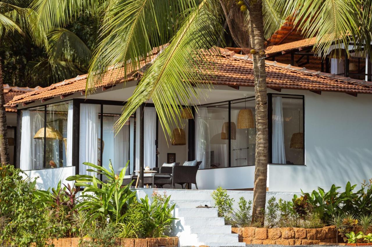 Pont Bleu Suites Riverside & Pool Canacona Extérieur photo